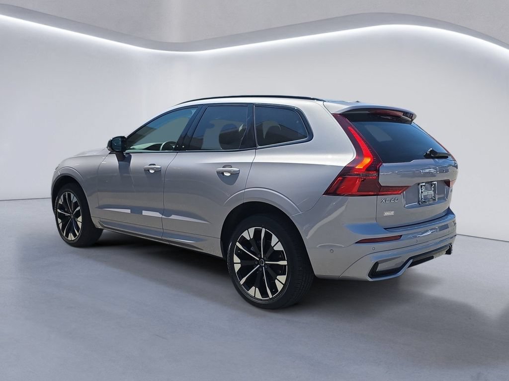 Certified 2026 Volvo XC60 B5 Plus w/ Protection Package Premier AWD/4WD image 5