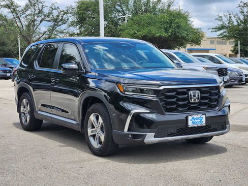 Certified 2023 Honda Pilot EX-L image 3