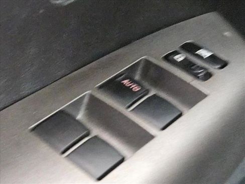 Used 2012 Toyota Tundra 2WD Double Cab w/ Tow Pkg image 13