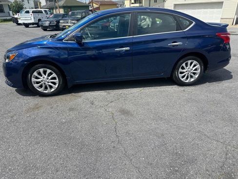 Used 2019 Nissan Sentra SV FWD image 3