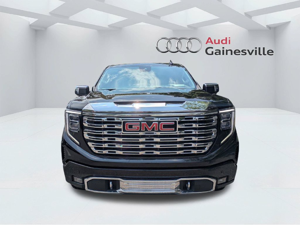 Used 2022 GMC Sierra 1500 Denali RWD image 11