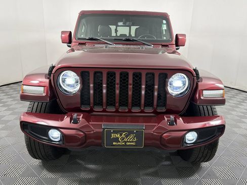 Used 2021 Jeep Gladiator Overland image 2