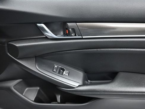 Used 2022 Honda Accord Sport image 43