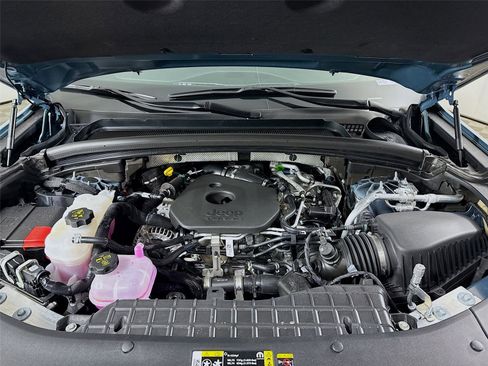 New 2026 Jeep Grand Cherokee Limited w/ Limited Altitude Package AWD/4WD image 25