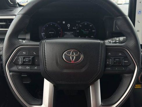 Certified 2026 Toyota 4Runner Platinum AWD/4WD image 25