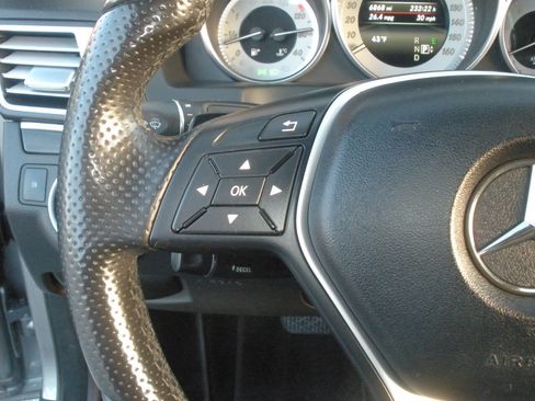 Used 2014 Mercedes-Benz E 350 Cabriolet image 31