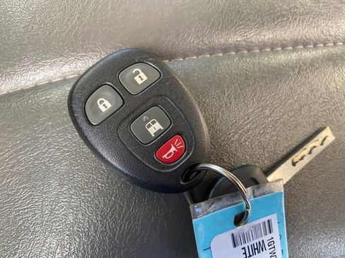 Used 2024 GMC Savana 2500 Extended image 20