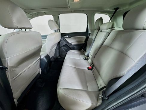 Used 2015 Subaru Forester 2.5i Limited w/ Popular Package #2 image 30