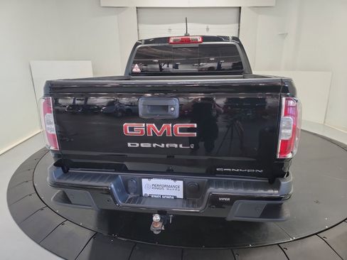 Used 2021 GMC Canyon Denali image 8