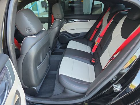 Certified 2025 Cadillac CT5 V w/ LPO, Red Accent Package AWD/4WD image 33