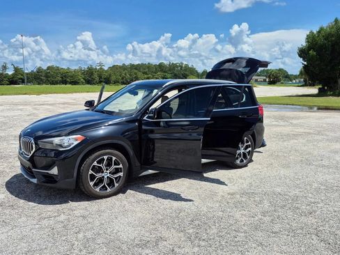 Used 2020 BMW X1 sDrive28i w/ Convenience Package FWD image 2