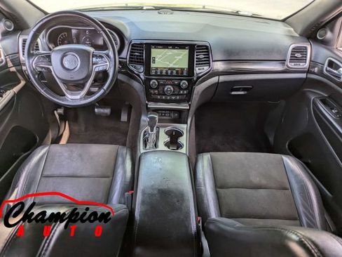 Used 2019 Jeep Grand Cherokee Altitude RWD image 19