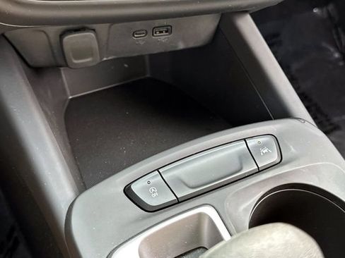 Certified 2024 Chevrolet Trax LS FWD image 26