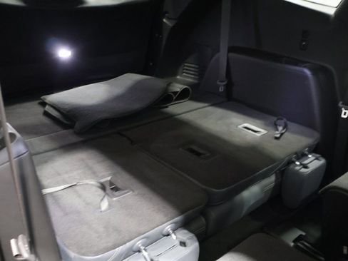 Used 2024 Buick Enclave Essence w/ Experience Buick Package image 25