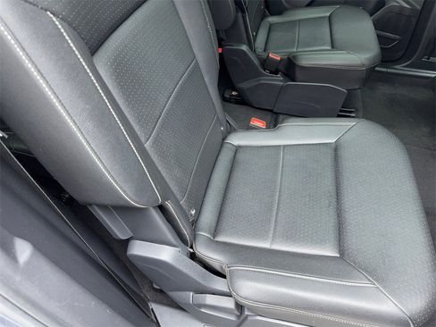 Used 2023 Volkswagen Atlas SE w/ Panoramic Sunroof Package image 49