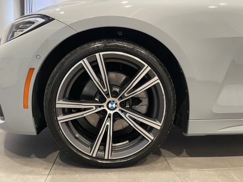 Used 2024 BMW 430i xDrive Coupe w/ M Sport Package AWD/4WD image 7