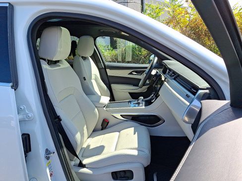 Used 2026 Jaguar F-PACE R-Dynamic S image 3