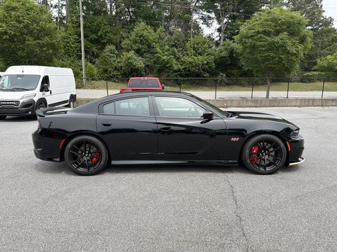 Used 2023 Dodge Charger Scat Pack w/ Dynamics Package RWD image 9