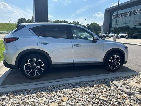 Used 2022 MAZDA CX-5 AWD 2.5 S w/ Premium Package image 11