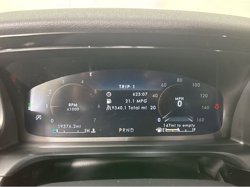 Used 2023 Lincoln Aviator Reserve w/ Equipment Group 201A image 5