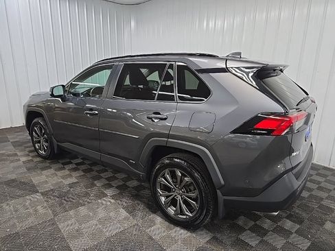 Used 2023 Toyota RAV4 XLE Premium AWD/4WD image 9