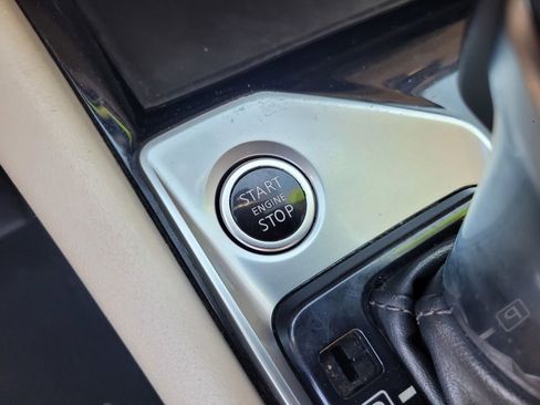 Used 2020 Nissan Altima 2.5 SV FWD image 17