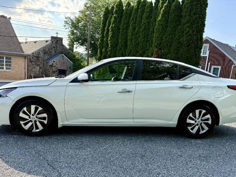 Used 2023 Nissan Altima 2.5 S FWD image 8