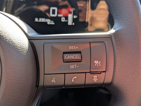 New 2026 Nissan Kicks SV w/ SV Premium Package FWD image 17