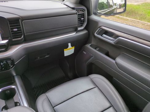 New 2026 Chevrolet Silverado 1500 LTZ AWD/4WD image 17