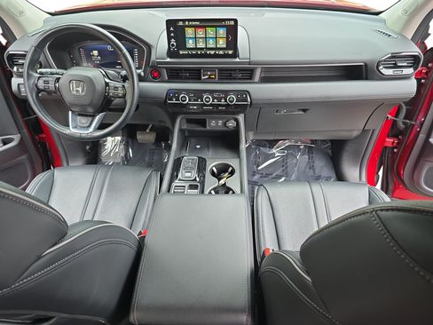 Used 2023 Honda Pilot Elite image 9