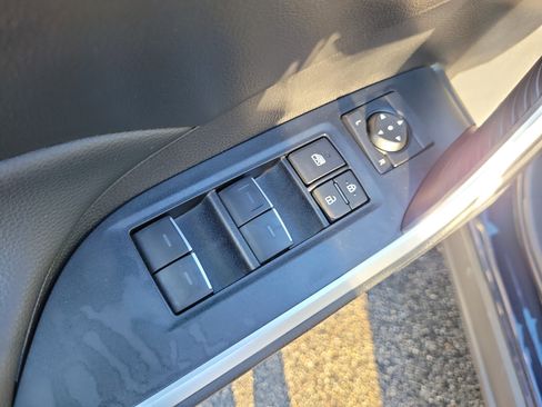 Used 2025 Toyota RAV4 XLE image 13