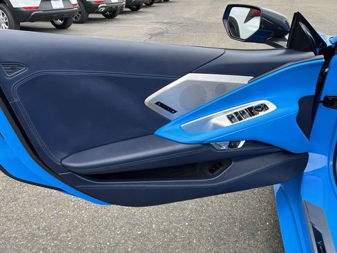 Used 2021 Chevrolet Corvette Stingray Premium Conv w/ 3LT RWD image 20