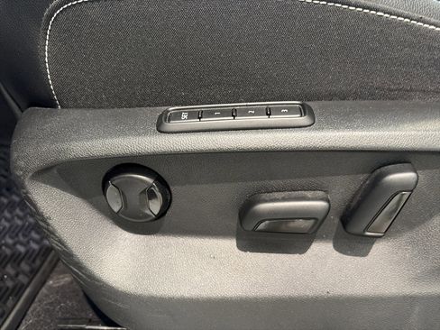 Used 2024 Volkswagen Atlas SEL image 23