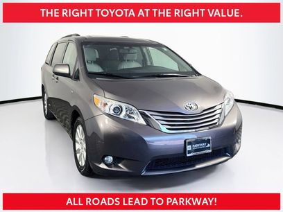 Used 2016 Toyota Sienna XLE Premium