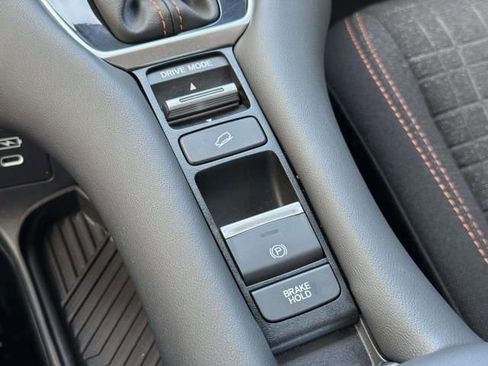 Used 2026 Honda HR-V Sport image 28