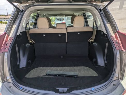 Used 2014 Toyota RAV4 XLE FWD image 13