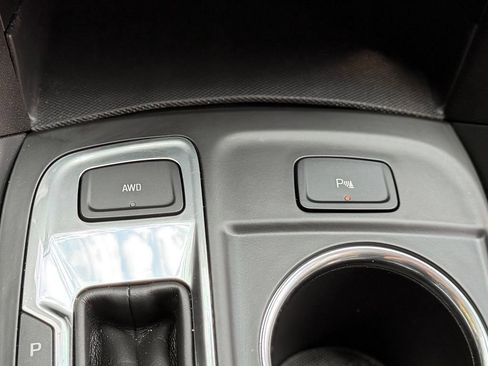 Used 2023 Chevrolet Equinox LT AWD/4WD image 15