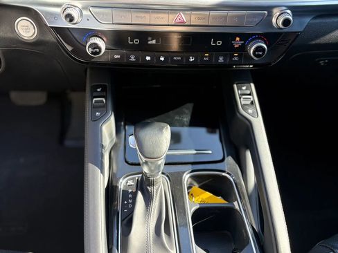 Used 2020 Kia Telluride EX w/ EX Premium Package FWD image 18