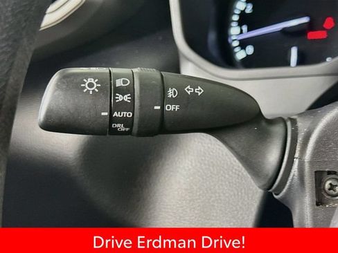 Certified 2025 Toyota Tundra SR5 w/ SR5 Convenience Package AWD/4WD image 15