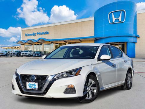Used 2021 Nissan Altima 2.5 S FWD image 1