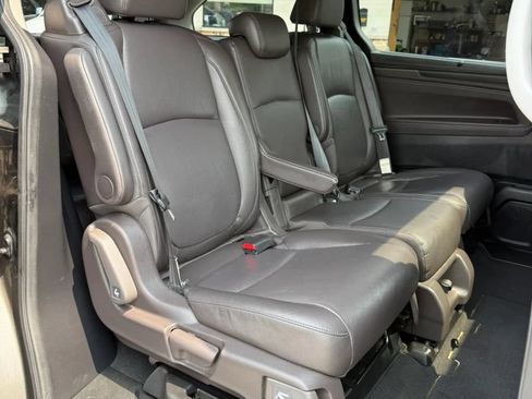 Used 2019 Honda Odyssey EX-L image 21