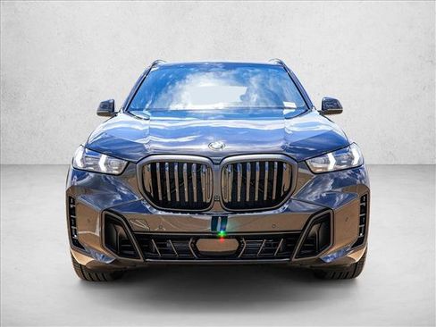 New 2026 BMW X5 xDrive40i w/ M Sport Package AWD/4WD image 2