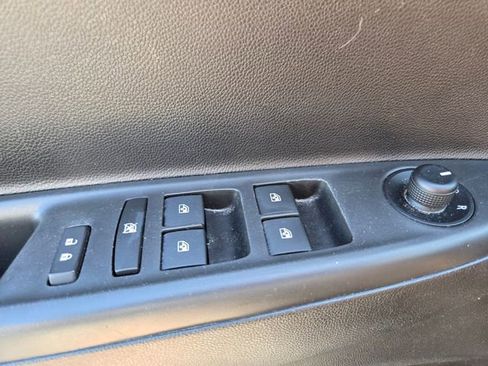 Used 2020 Chevrolet Spark LT FWD image 36
