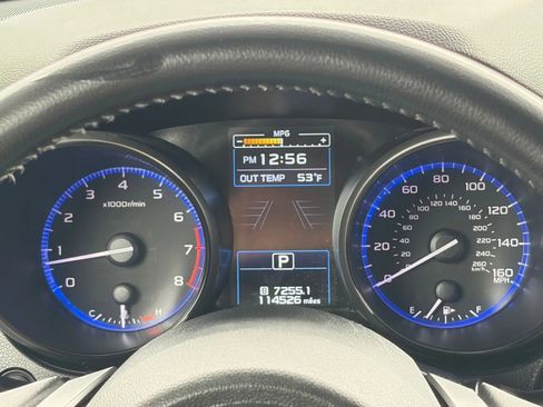 Used 2018 Subaru Outback 3.6R Touring AWD/4WD image 32