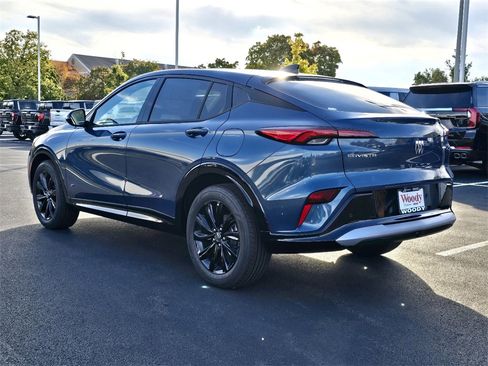 New 2026 Buick Envista Sport Touring image 6