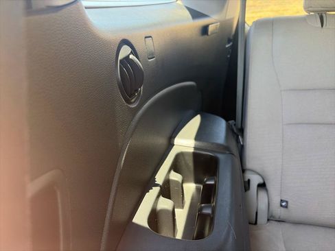 Used 2017 Honda Pilot EX image 36