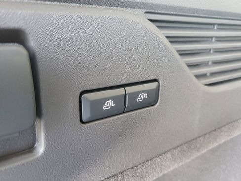 New 2026 Lincoln Nautilus Black Label w/ Jet Appearance Package image 32