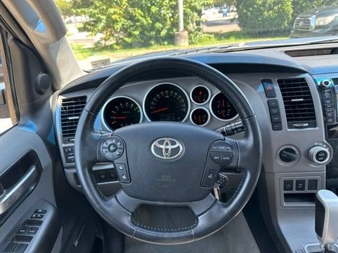Used 2010 Toyota Sequoia Limited AWD/4WD image 15