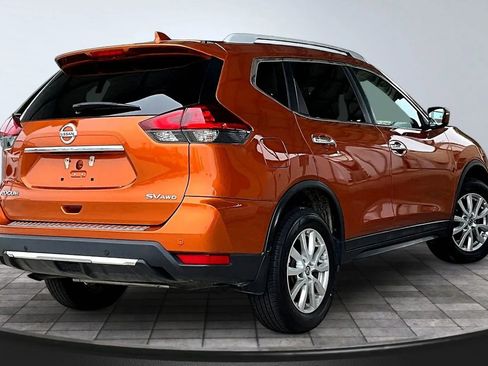 Used 2019 Nissan Rogue SV AWD/4WD image 6