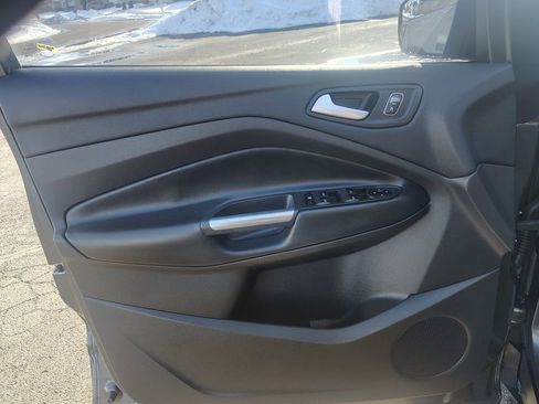 Certified 2018 Ford Escape SE image 11